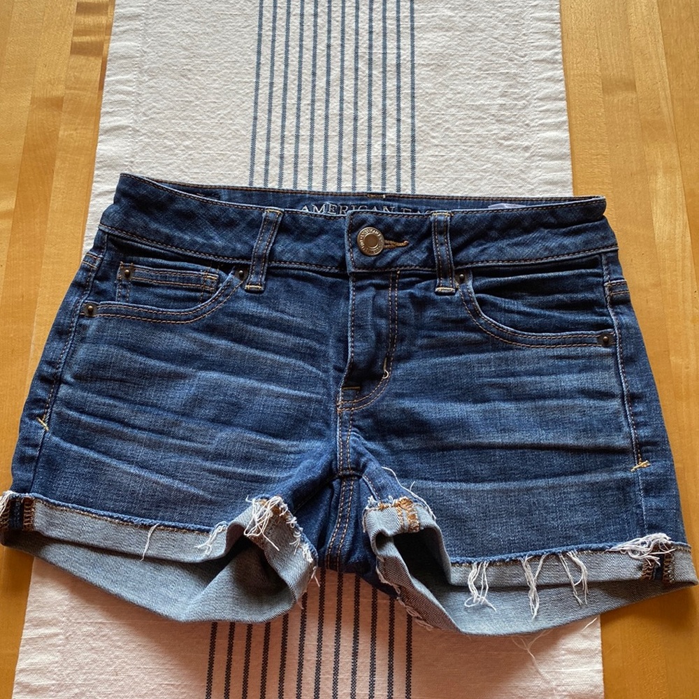 American Eagle denim shortie